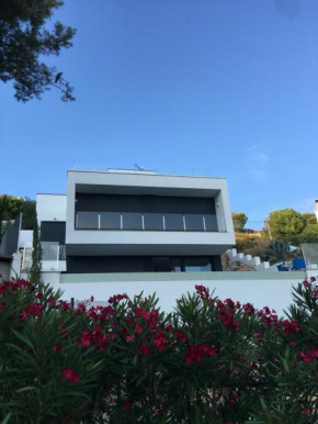 Отель Villa Montgo  Ла-Эскала